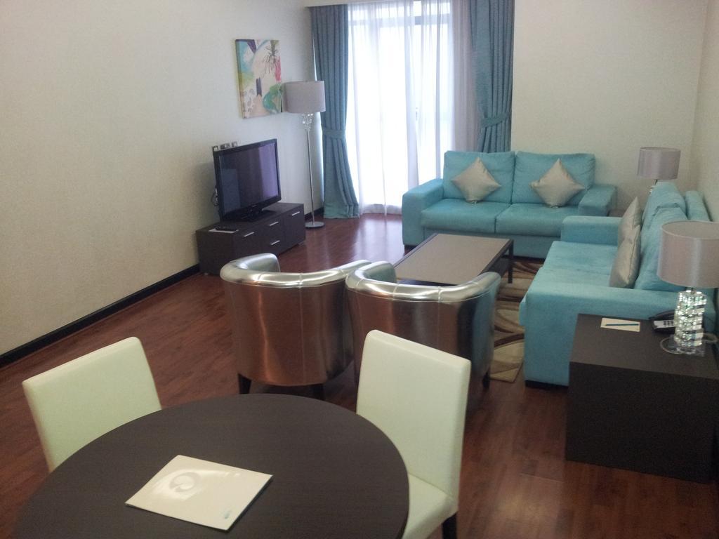 Gokulam Park Doha Hotel Kültér fotó