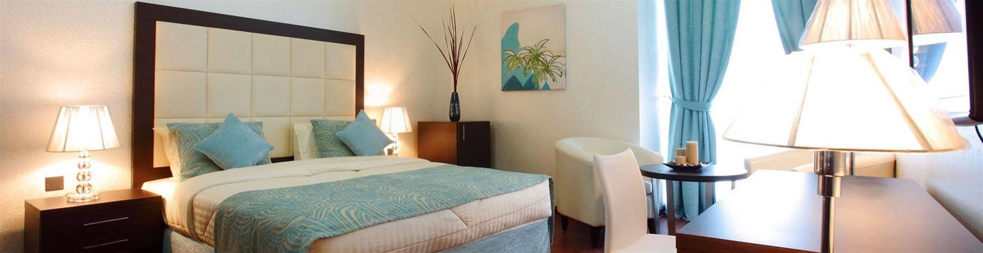Gokulam Park Doha Hotel Kültér fotó