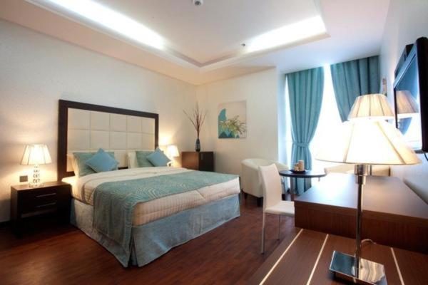 Gokulam Park Doha Hotel Kültér fotó